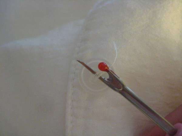 fixing-a-button-3
